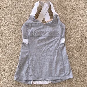 Lululemon top